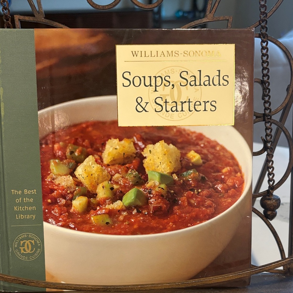 Williams Sonoma Soups, Salads & Starters Cookbook - Green and Gold